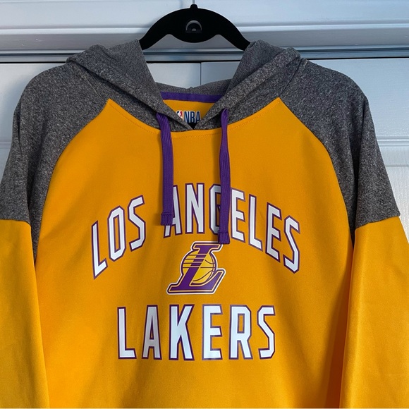 NWOT NBA Lakers Men’s Sweatshirt - Medium - Picture 5 of 6